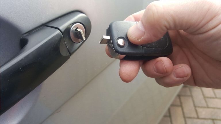 car key repairs Cornhill